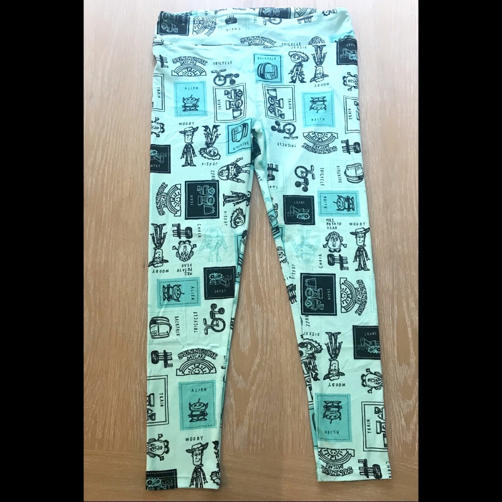 Disney Collection by Lularoe Toy Story TC leggings